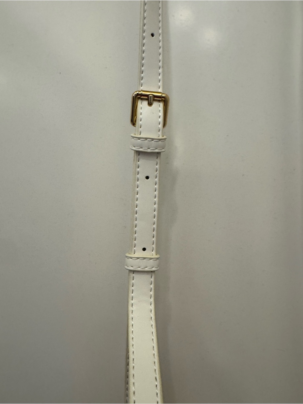 Aqua White Crossbody Clutch Bag with Gold Chain BNWOT - Picture 3 of 5